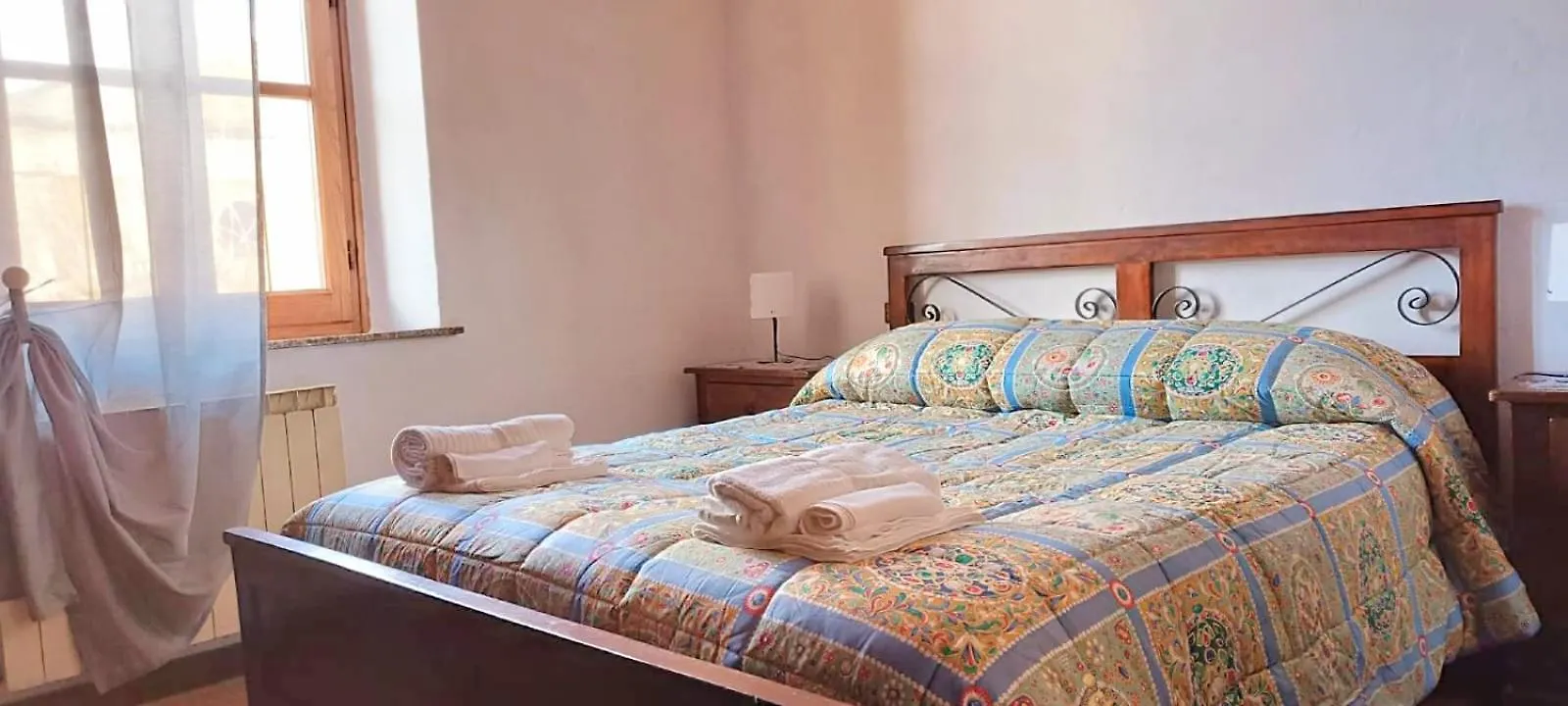 Casa Vacanze Iris E Aurora Monti di Licciana Nardi Apartment