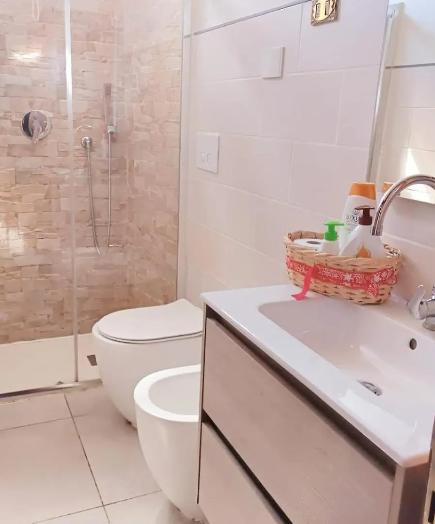 Casa Vacanze Iris E Aurora Monti di Licciana Nardi Apartment